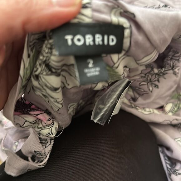 Torrid Challis Culotte Spaghetti Strap Floral Self Tie Sash Jumpsuit NWT | 2 - Picture 7 of 8